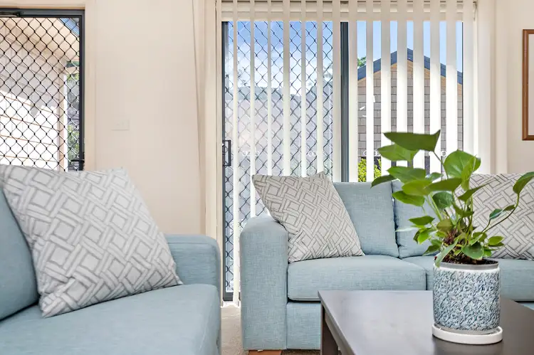 Third view of Homely villa listing, 5/9A Figtree Crescent, Figtree NSW 2525