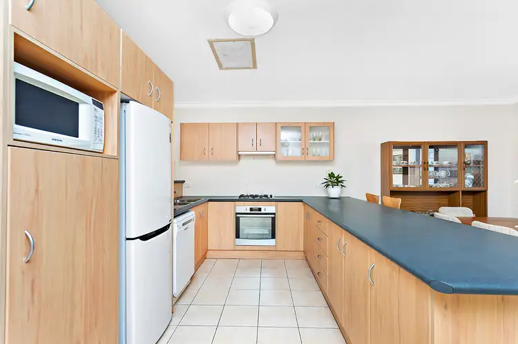 Fifth view of Homely villa listing, 5/9A Figtree Crescent, Figtree NSW 2525