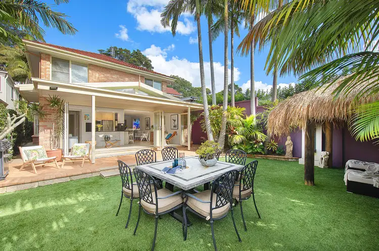 13 Surfers Parade, Freshwater NSW 2096