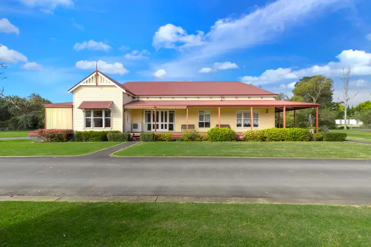 Second view of Homely house listing, 6 Clemac Close, Langwarrin South VIC 3911