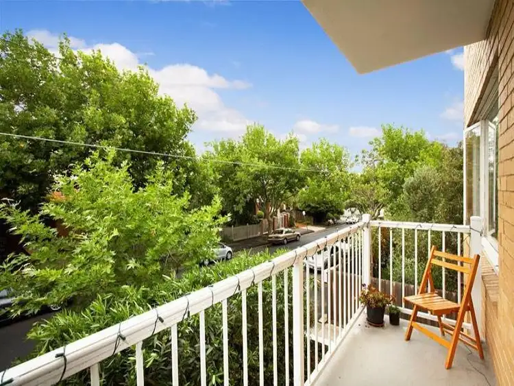 Second view of Homely apartment listing, 5/26 Beach Avenue, Elwood VIC 3184