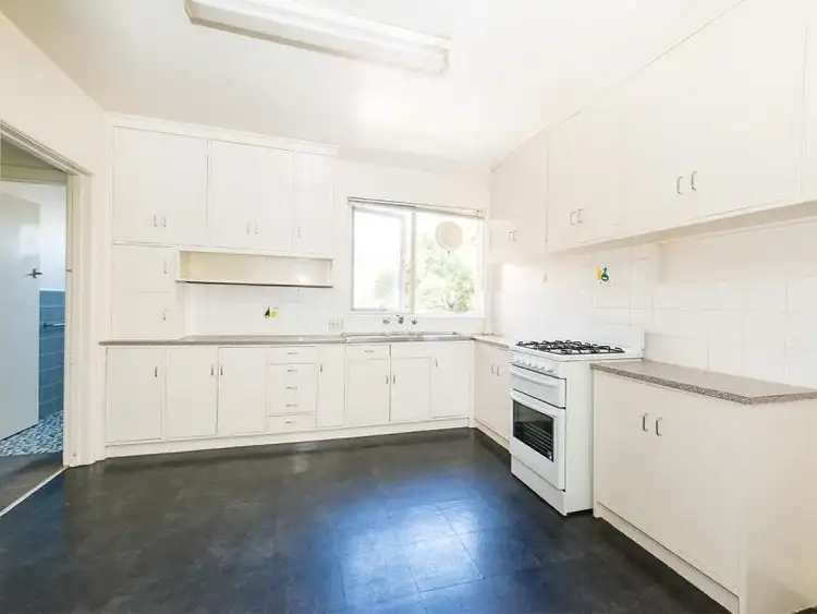 Fourth view of Homely apartment listing, 5/26 Beach Avenue, Elwood VIC 3184