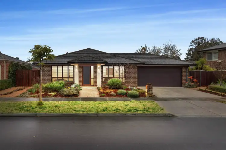 77 Merredin Circuit, Doreen VIC 3754