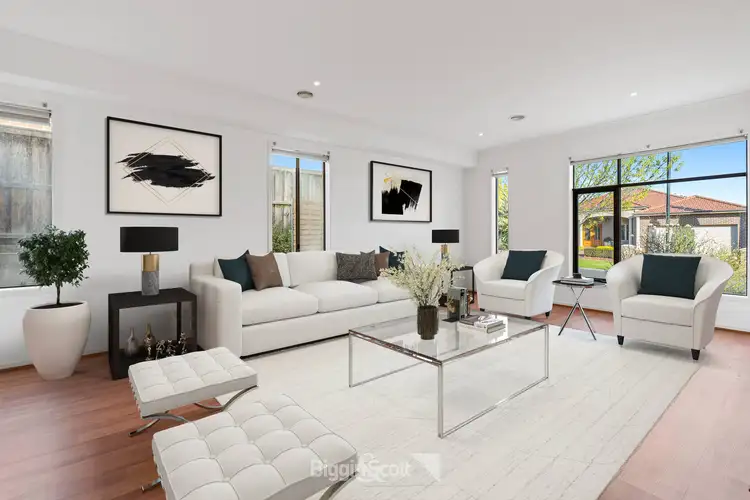 Second view of Homely house listing, 6 Highvale Crescent, Berwick VIC 3806