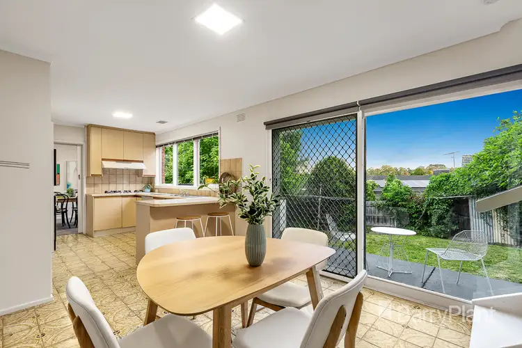 Sixth view of Homely house listing, 2 Sunray Court, Donvale VIC 3111