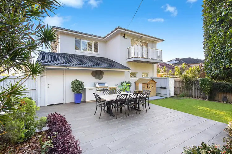 2/155 Wyndora Avenue, Freshwater NSW 2096