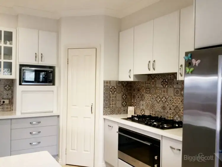 Fifth view of Homely house listing, 19 Wilona Way, Berwick VIC 3806