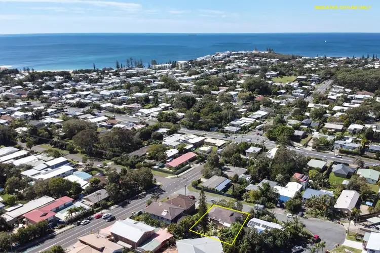 1 Gemson Crescent, Moffat Beach QLD 4551
