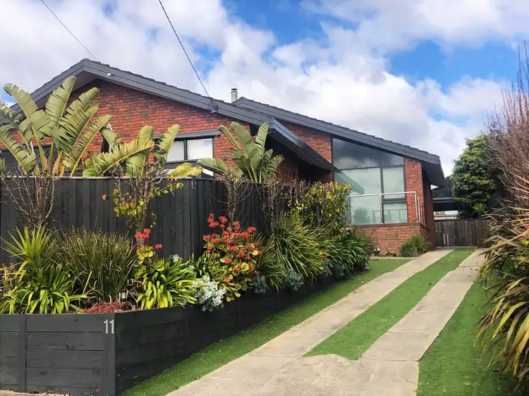 11 Donvale Drive, Leopold VIC 3224
