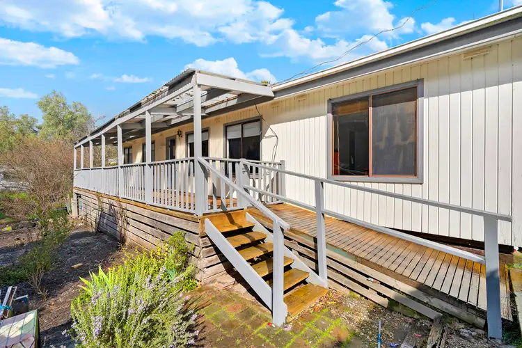 16 Blackmores Road, Clunes VIC 3370