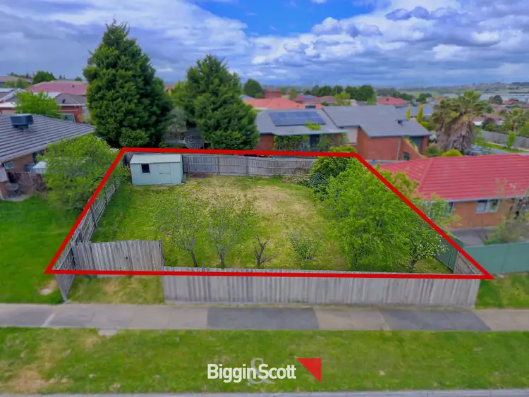 16 Cheshunt Drive, Hallam VIC 3803