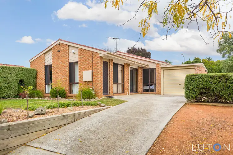 7 Camfield Place, Florey ACT 2615
