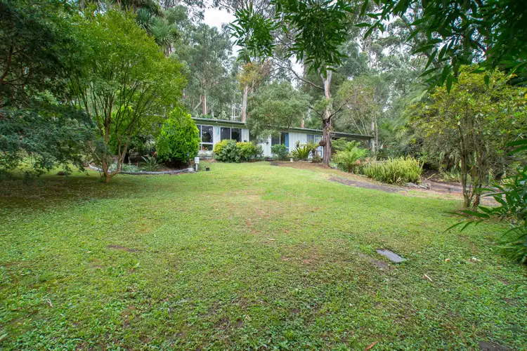 4 Laurel Grove, Belgrave VIC 3160