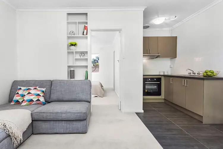 13/52 Sargood Street, Altona VIC 3018