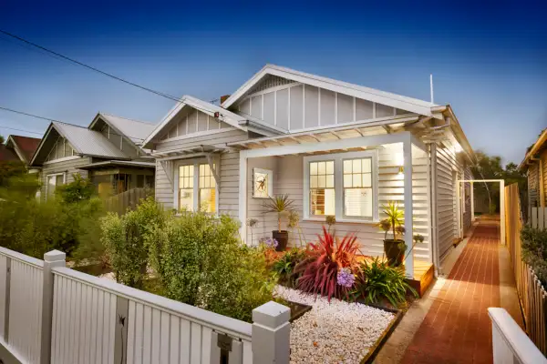 10 Molesworth Court, West Footscray VIC 3012