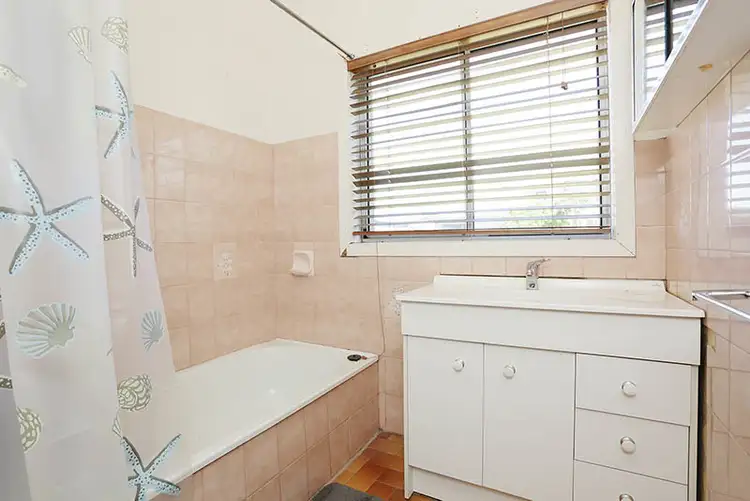 Sixth view of Homely house listing, 3 Hutton Street, Maidstone VIC 3012