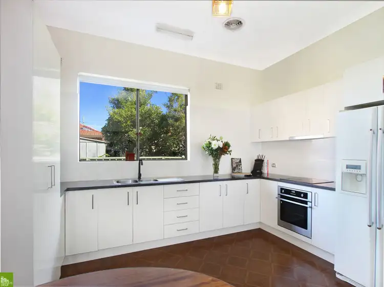 Main view of Homely apartment listing, 2/1 Ira Avenue, Fairy Meadow NSW 2519