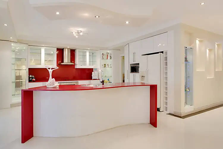 Fifth view of Homely house listing, 6 Pontville Close, West Hoxton NSW 2171