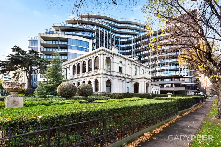 113/55 Queens Road, Melbourne VIC 3004