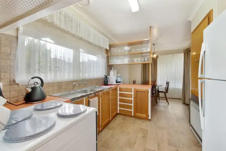 Sixth view of Homely house listing, 5 Malmesbury Street, Wendouree VIC 3355