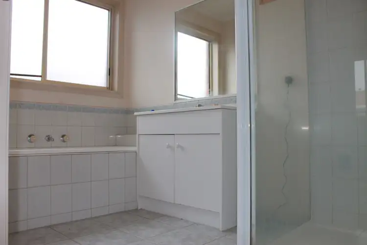 Fifth view of Homely house listing, 17 Dartmoor Drive, Cranbourne East VIC 3977