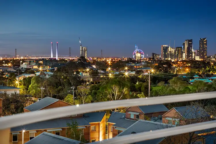61/1 Graham Street, Port Melbourne VIC 3207