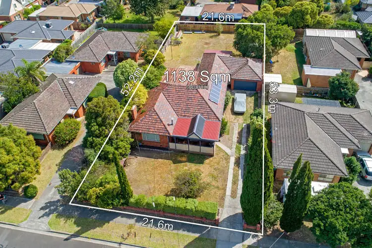 8 Grandview Grove, Bayswater VIC 3153