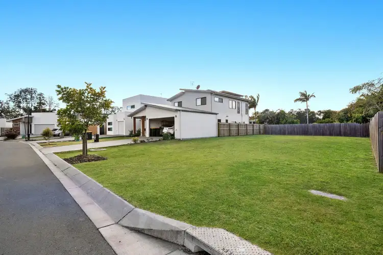 6 Orchard Court, Mudjimba QLD 4564
