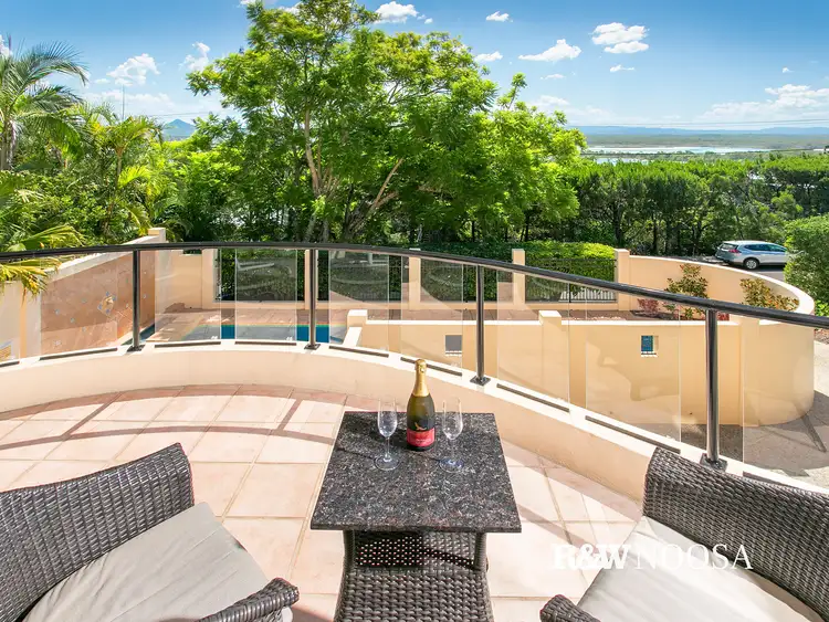 1/24 Edgar Bennett Avenue, Noosa Heads QLD 4567