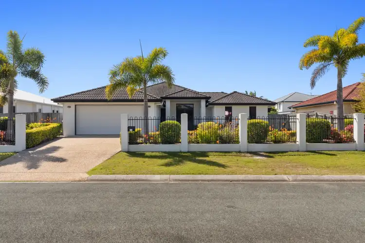 19 Gillingham Place, Pelican Waters QLD 4551