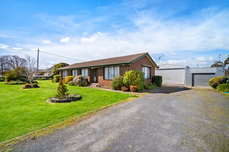 CA2/14 Smeaton Road, Clunes VIC 3370
