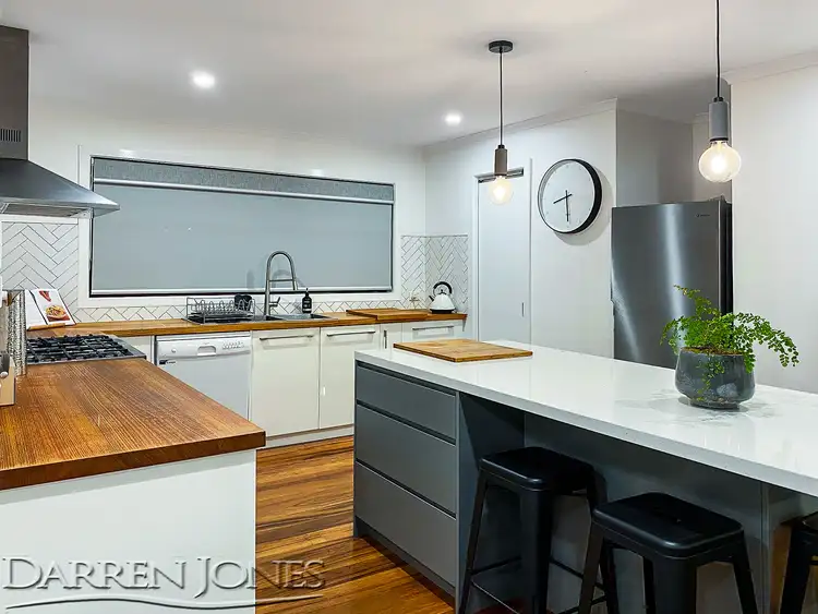 Fifth view of Homely house listing, 6 Musgrove Court, Greensborough VIC 3088