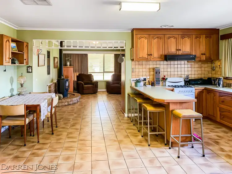 Fifth view of Homely house listing, 27 Delfin Crescent, Greensborough VIC 3088