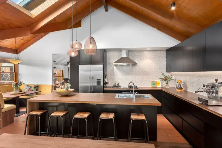 8 Newcomb Street, Ocean Grove VIC 3226