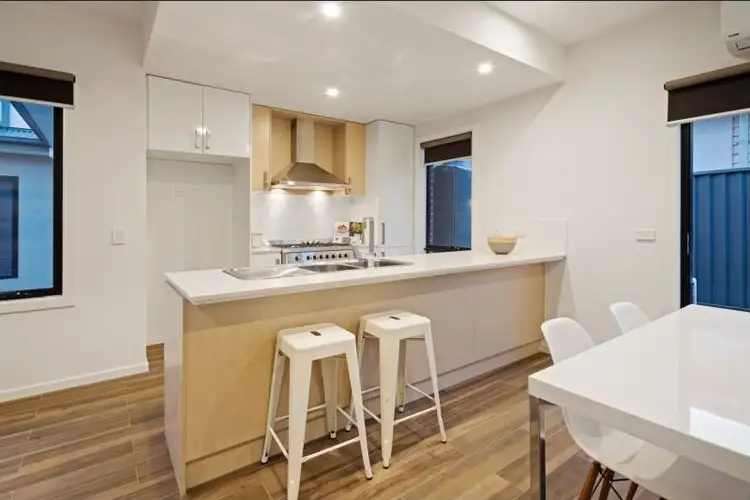 Sixth view of Homely townhouse listing, 2/83 Cypress Avenue, Brooklyn VIC 3012