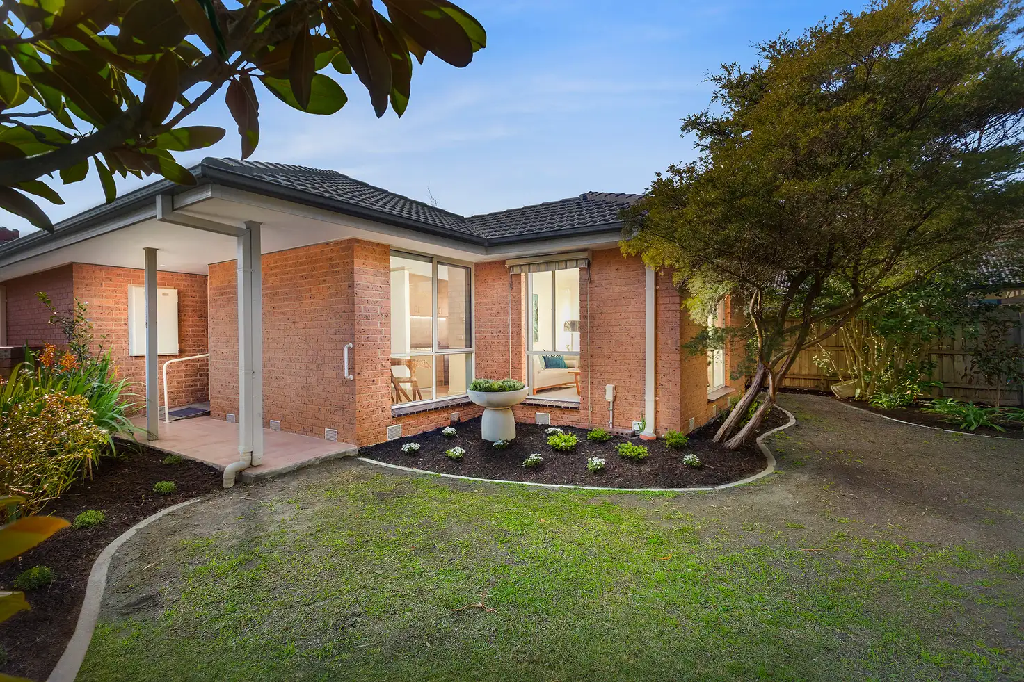 Main view of Homely unit listing, 1/5-9 Service Street, Hampton VIC 3188