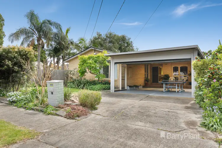 15 Jacks Avenue, Dingley Village VIC 3172