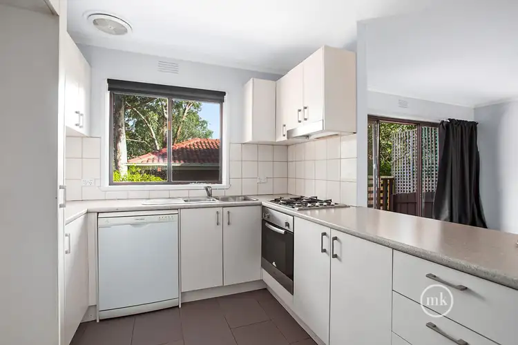 4/84 Airlie Road, Montmorency VIC 3094