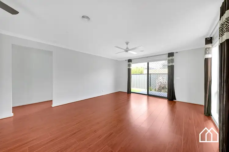 Sixth view of Homely house listing, 41 Peppertree Parade, Craigieburn VIC 3064