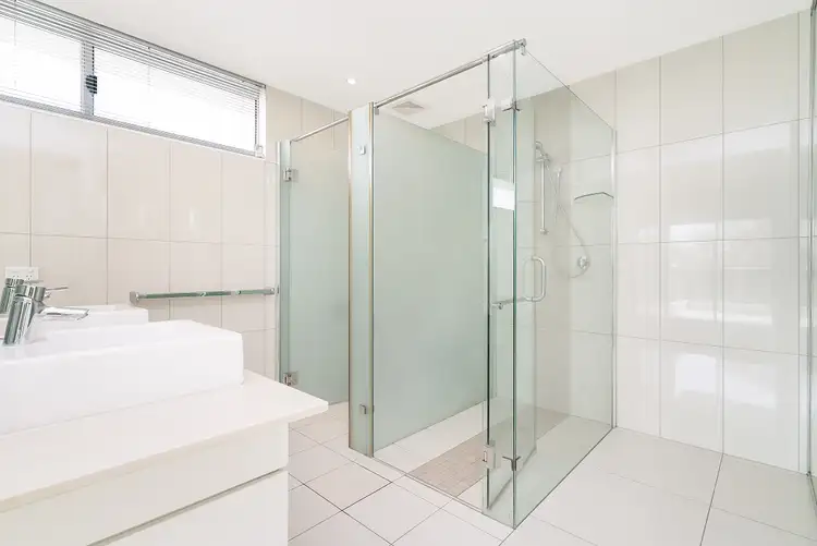 Fifth view of Homely unit listing, 4003/27 Woods Street, Darwin City NT 800