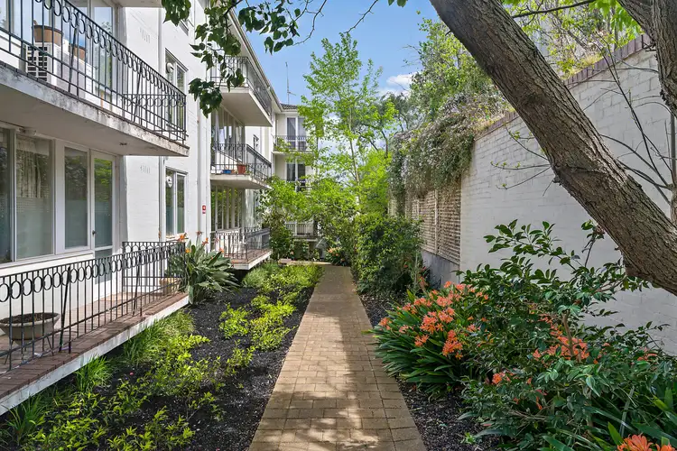 Fifth view of Homely apartment listing, 6/2 Tintern Avenue, Toorak VIC 3142