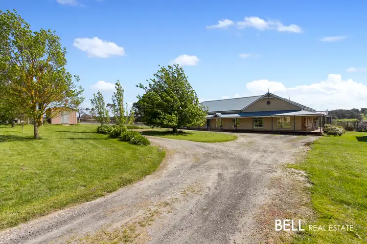 15 Coopers Road, Macclesfield VIC 3782