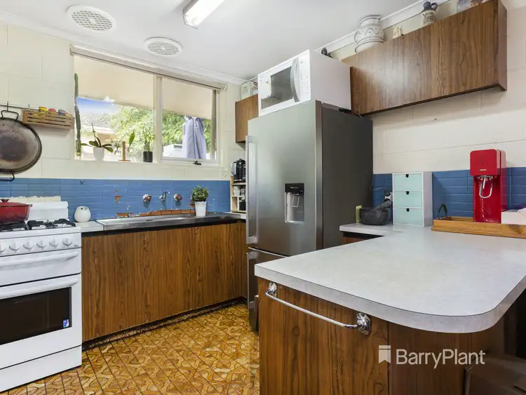 Fifth view of Homely unit listing, 4/15 Lucerne Avenue, Mornington VIC 3931
