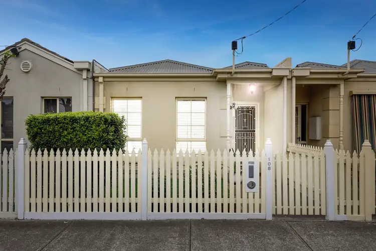 108 Hall Street, Newport VIC 3015