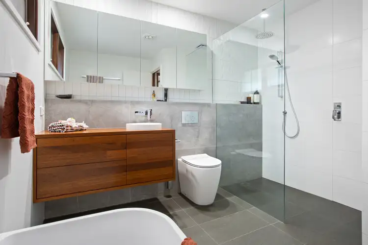 Fifth view of Homely townhouse listing, 5/9-13 Kennedy Avenue, Ringwood VIC 3134
