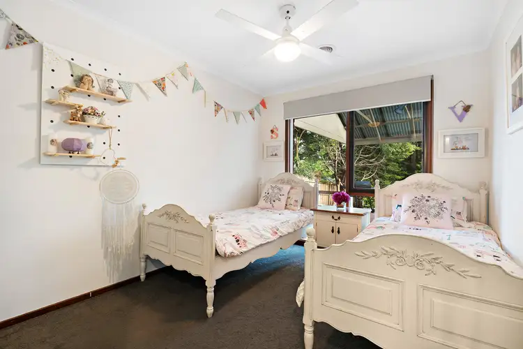 Sixth view of Homely house listing, 3 Hakea Court, Langwarrin VIC 3910