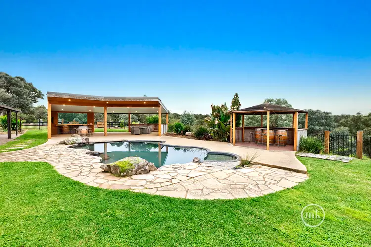 21 Wilson Road, Wattle Glen VIC 3096