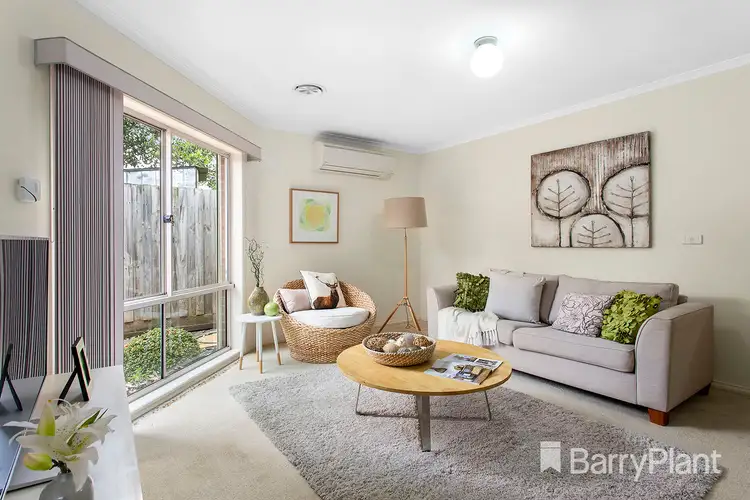 Second view of Homely villa listing, 2/4 Belle Crescent, Mordialloc VIC 3195