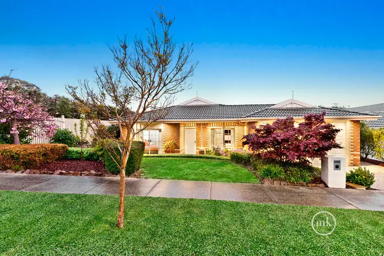 9 Clarendon Views, Doreen VIC 3754