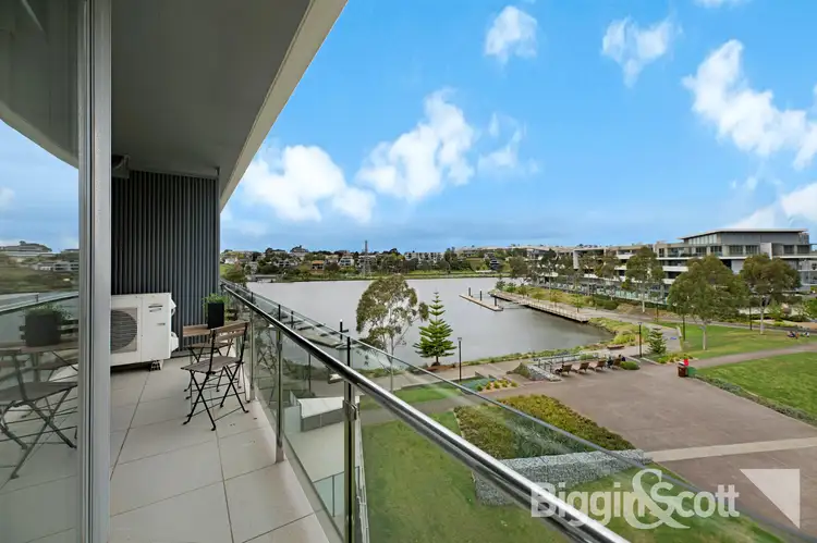 304/20 Pier Lane, Maribyrnong VIC 3032